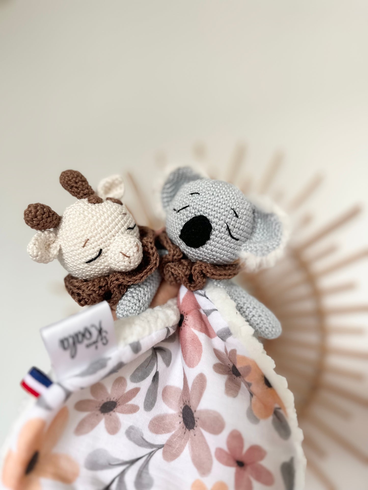 Doudou girafe Tallie personnalisable